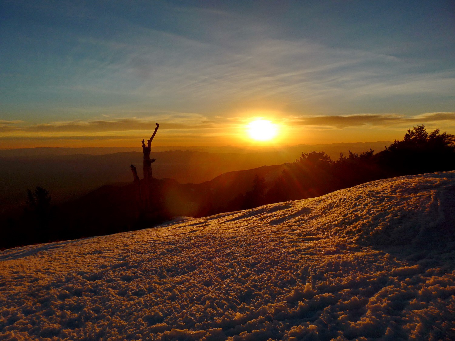 Sunset seen from the saddle between Mount Charleston and Griffith Peak